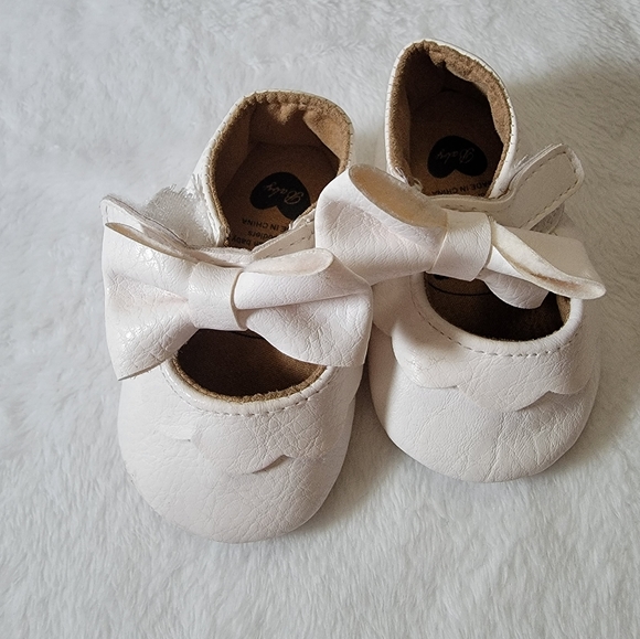 Carter's Shoes Baby Girl Shoes Cartersmyggpp Poshmark